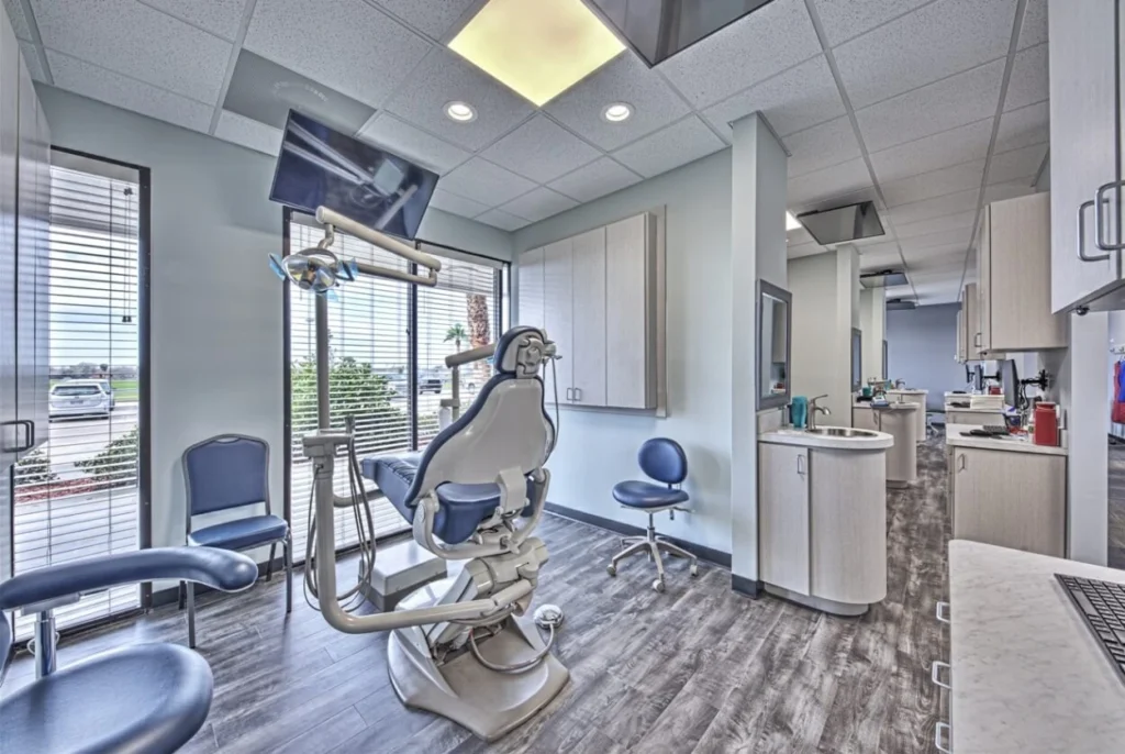 Dental Sleep Apnea Solutions: How Oral Appliances Transform Sleep